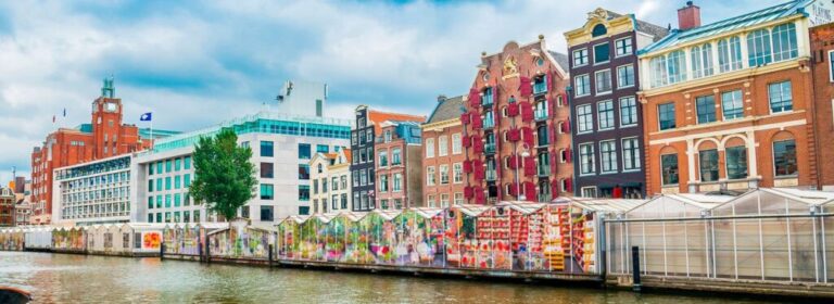 Honest Travel Guides