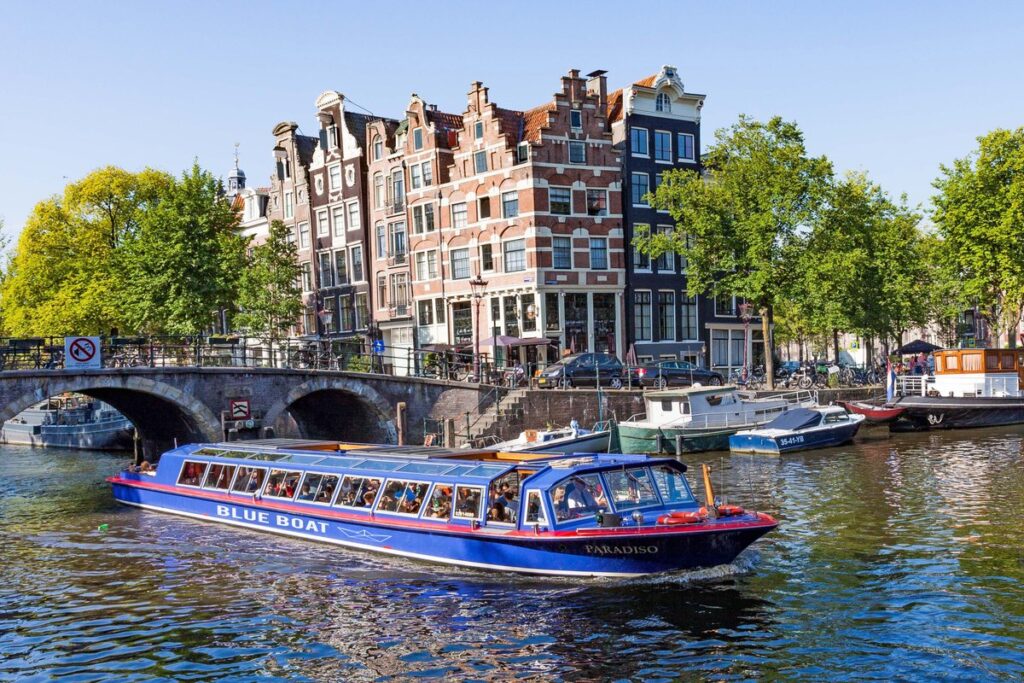 Top 20 Tourist Attractions in Amsterdam Top 20 Tourist Attractions in Amsterdam