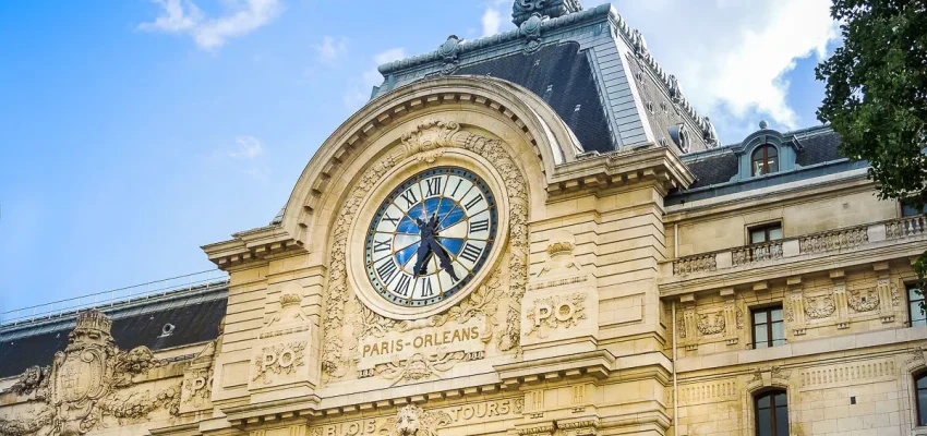 x1200-orsay-museum-clock-outside-5x3.jpg.pagespeed.ic.h7aN-9iRl3